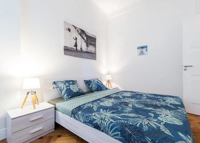 アパート Promenade Des 2 Bdr Large Terrace ニース