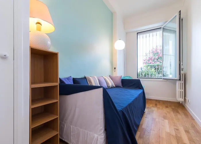 Promenade Des 2 Bdr Large Terrace * ニース