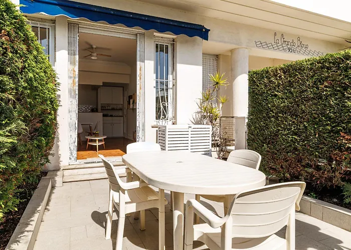 Promenade Des 2 Bdr Large Terrace アパート ニース