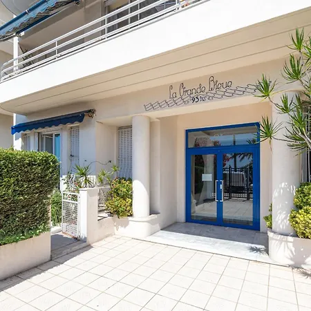 Promenade Des 2 Bdr Large Terrace